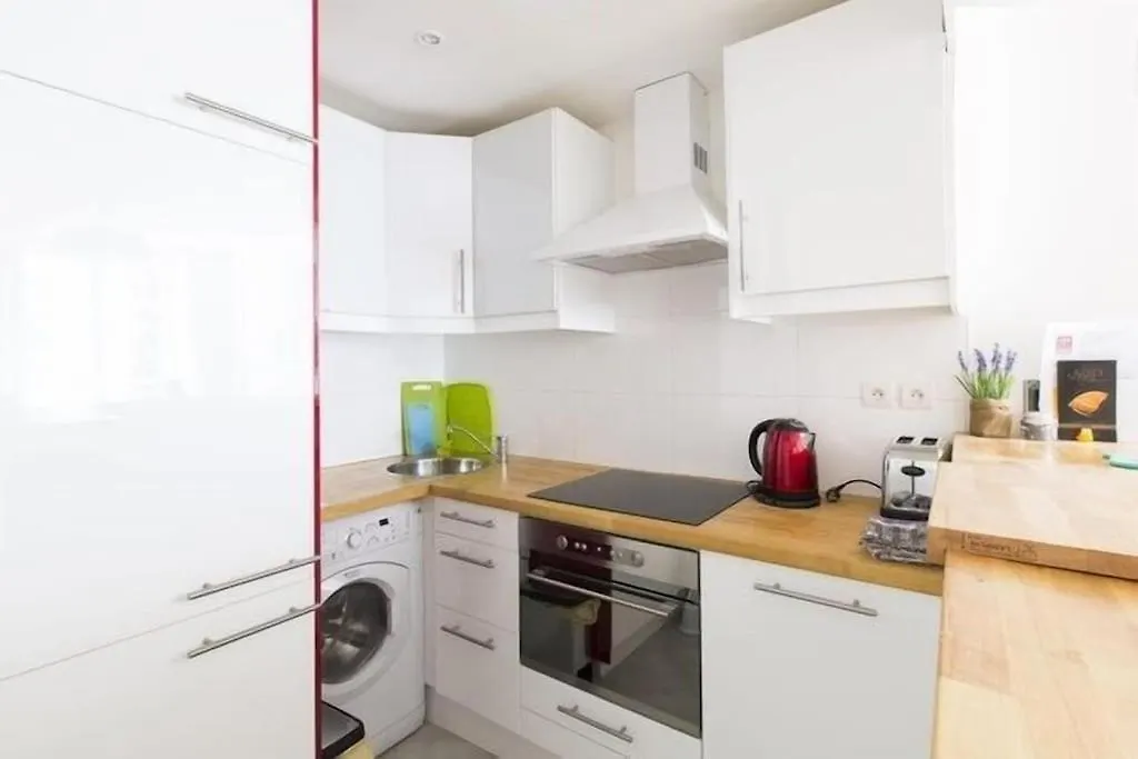 High Standing 2-Room Apartment In Latin Quarter Paris