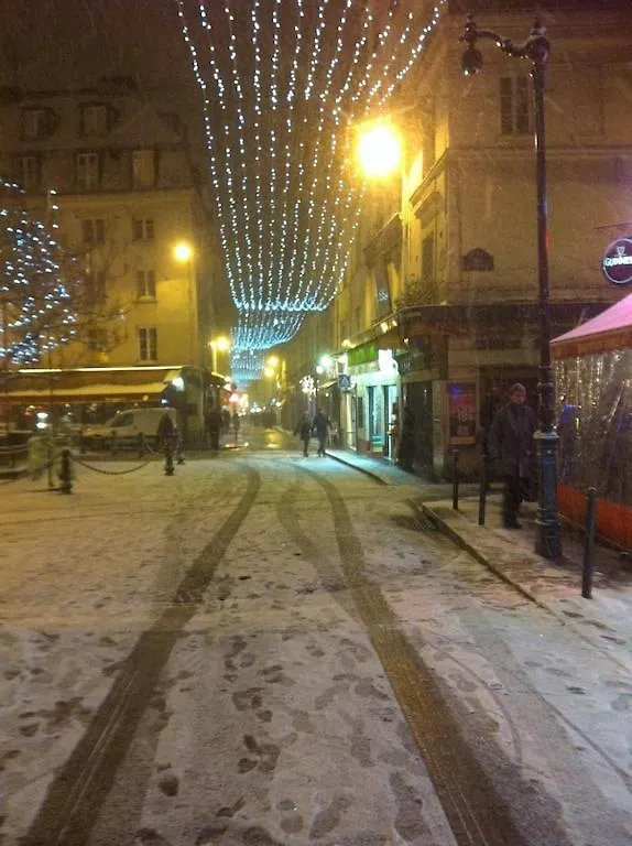 High Standing 2-Room Apartment In Latin Quarter 파리