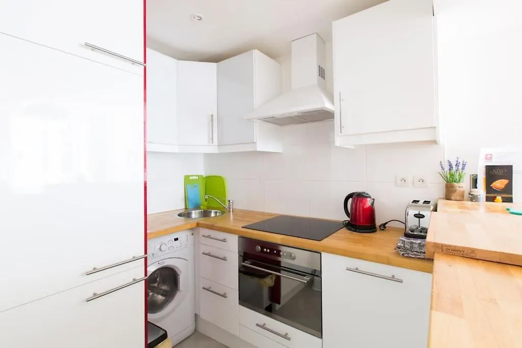 High Standing 2-Room Apartment In Latin Quarter 파리
