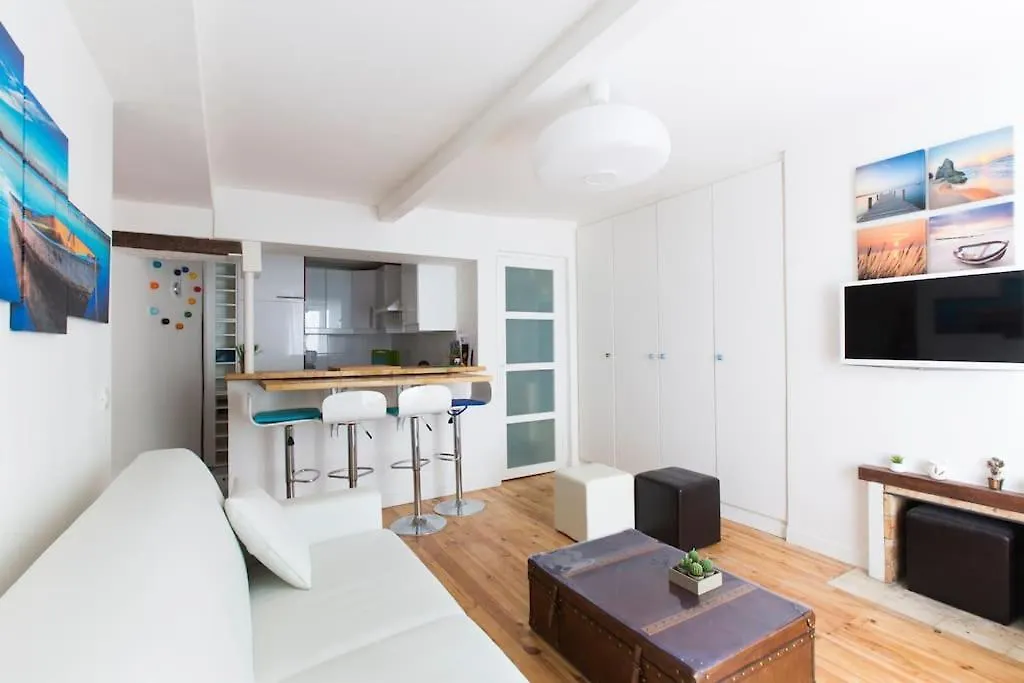 High Standing 2-Room Apartment In Latin Quarter Paris